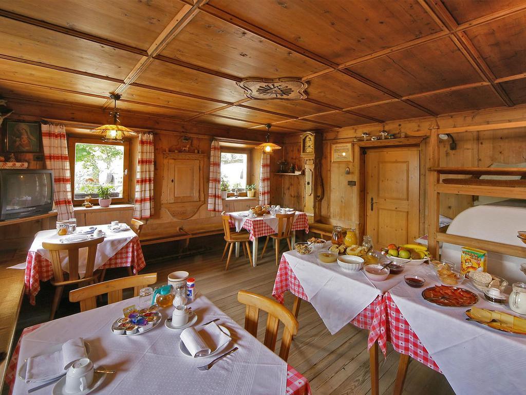 Bed and Breakfast Pension Aichner Теренто Экстерьер фото